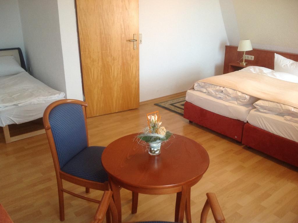 Pension Altstadt Garni Bad Windsheim Quarto foto