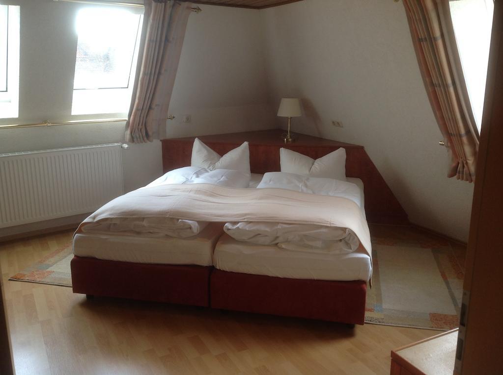 Pension Altstadt Garni Bad Windsheim Quarto foto